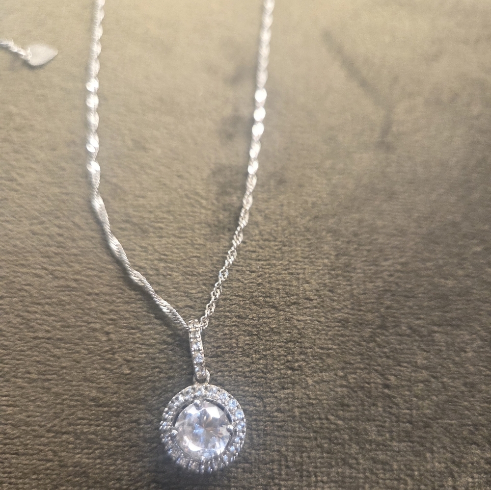 Helzberg Diamonds Moissanite Diamond Pendant Necklace - Picture 7 of 12